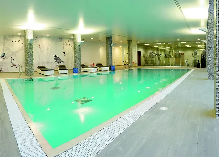 Radisson Blu East Midlands AirportAirport Hotel